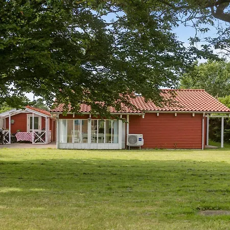 2 Bedroom Beautiful In V * Esbjerg